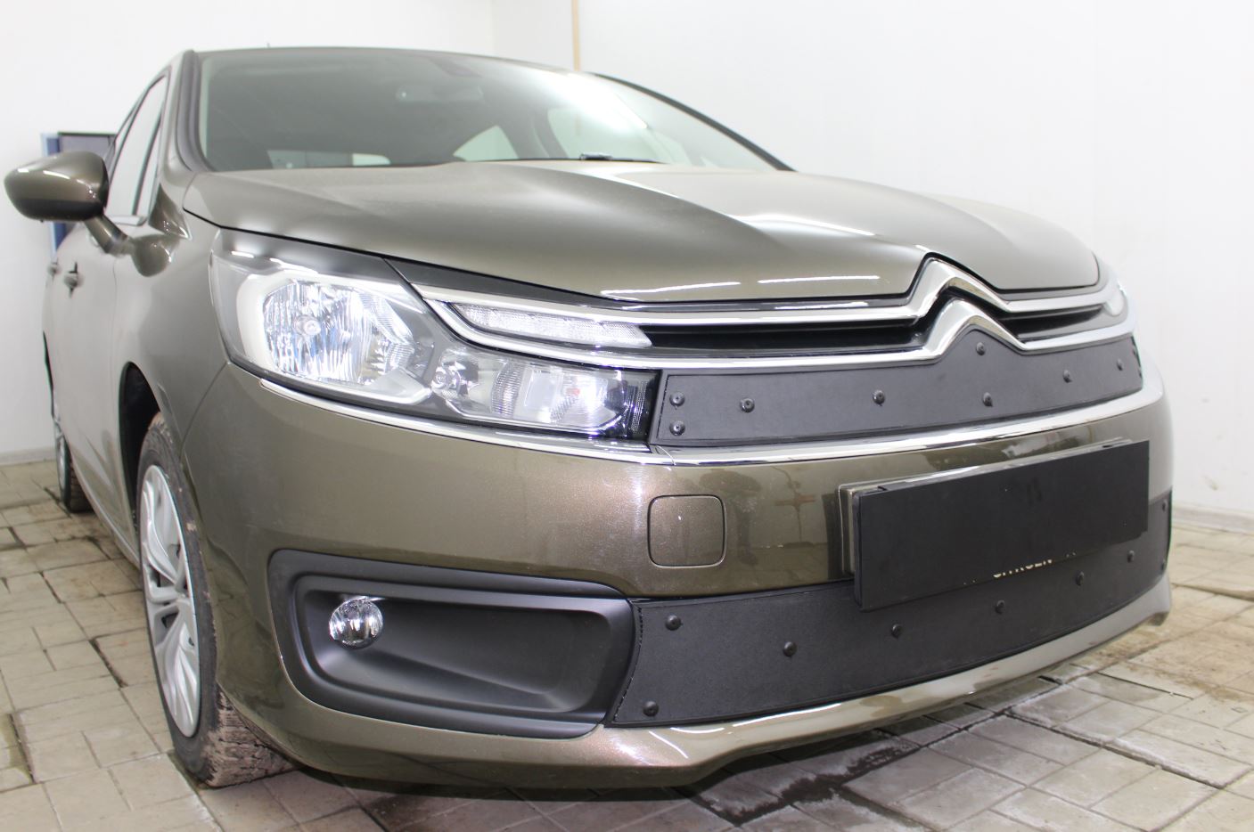 Зимняя заглушка радиатора к съемной сетке верх для Citroen C4 II Рестайлинг