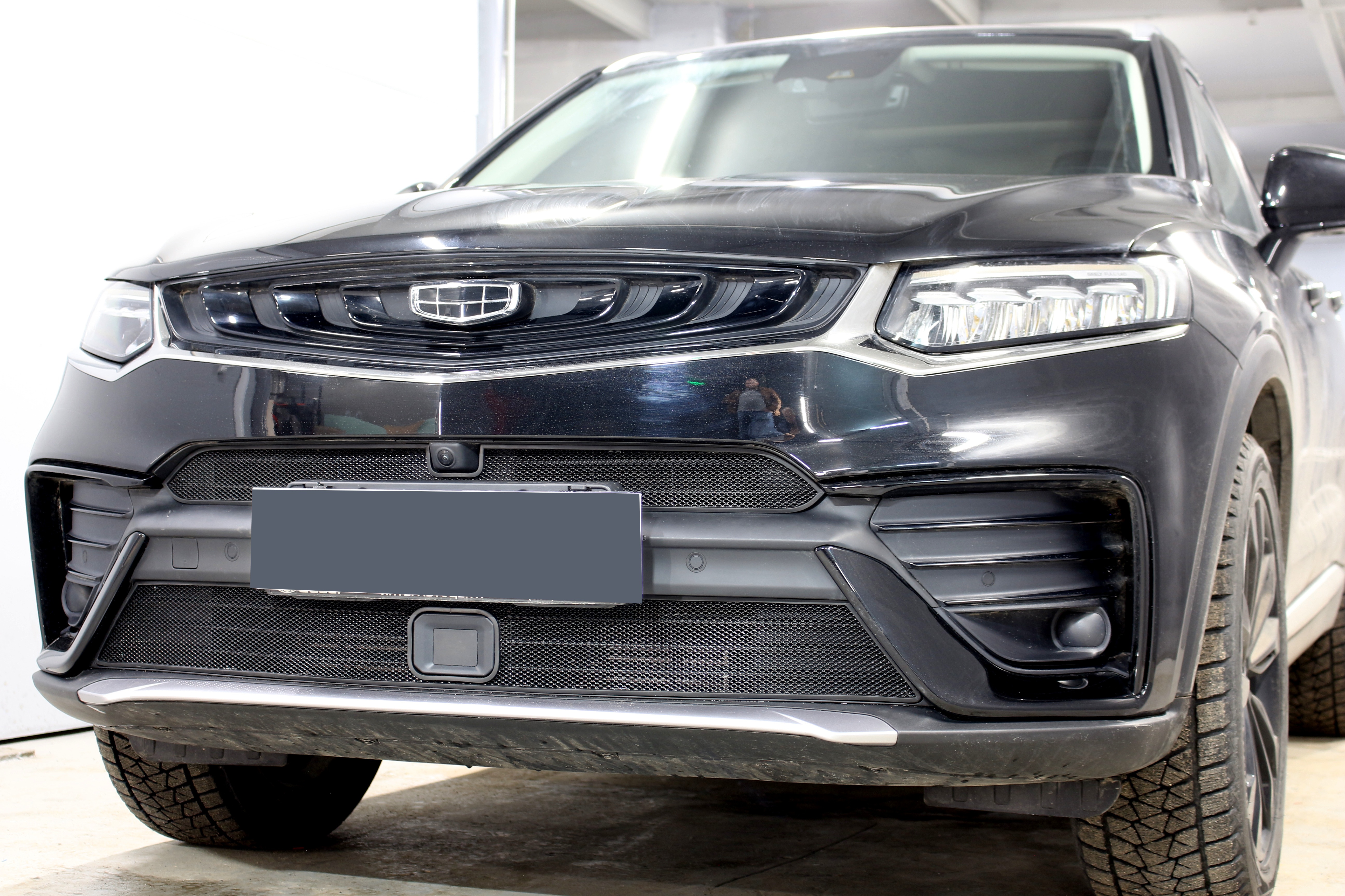 Защитная сетка радиатора низ, с датчиками для Geely Tugella I