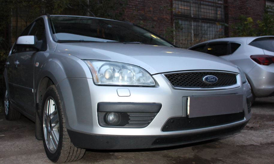 Зимняя заглушка радиатора к съемной сетке для Ford Focus II Рестайлинг