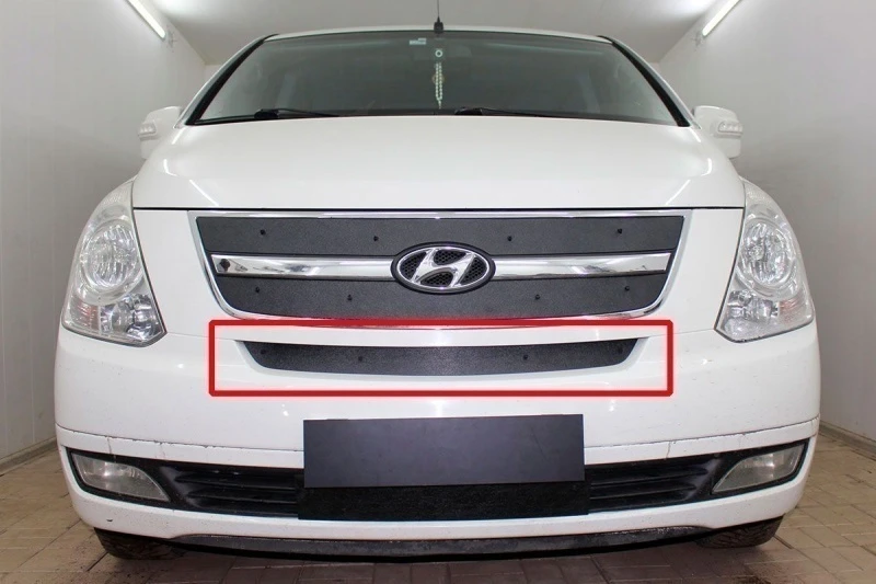 Зимняя заглушка радиатора на стяжке середина для Hyundai H-1 (Starex) II Черный Стрелка 11 ZZ.HH1.07.mid
