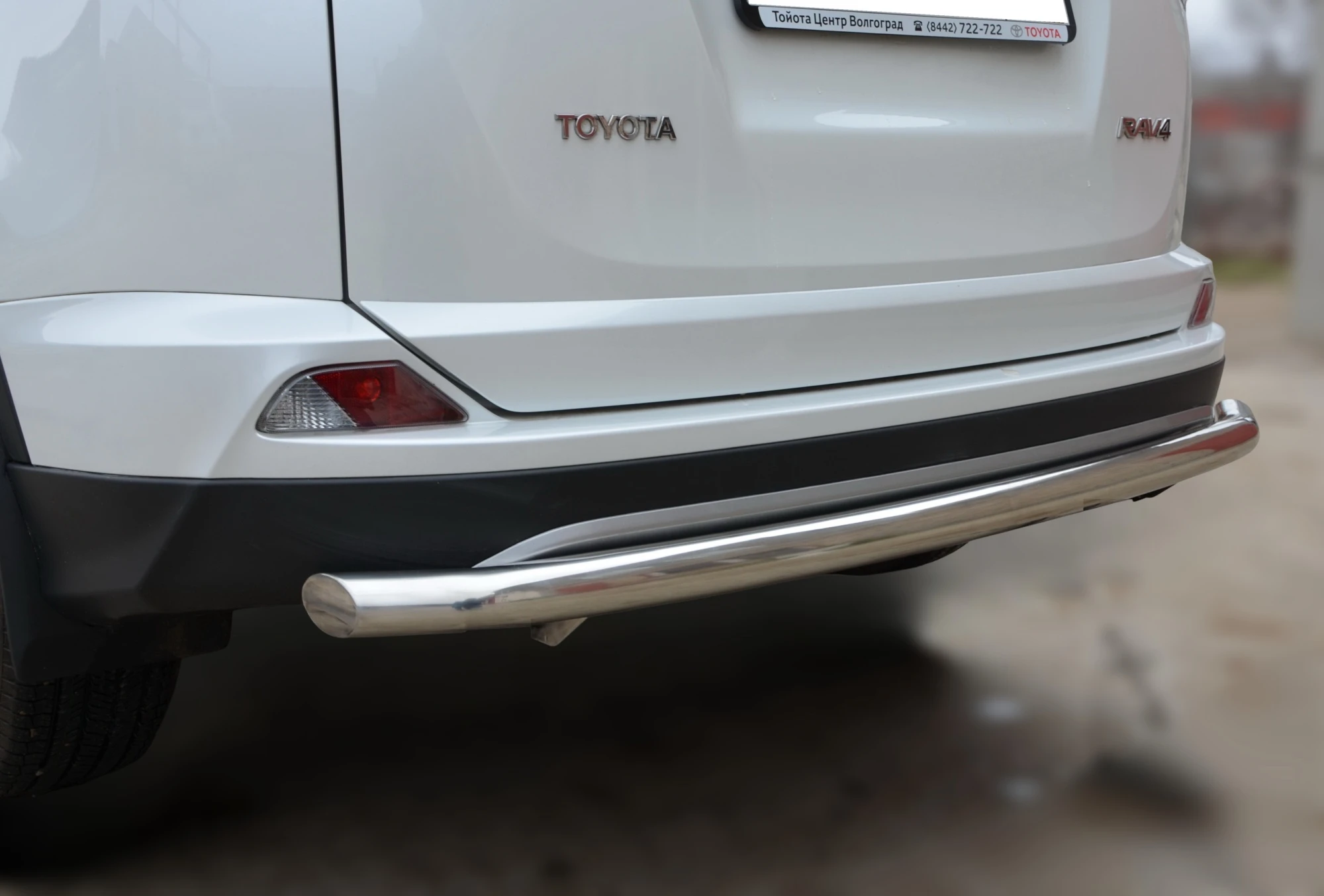 Защита заднего бампера d60 мм для Toyota RAV4 IV (XA40) Рестайлинг  Юко TRAV.15.13
