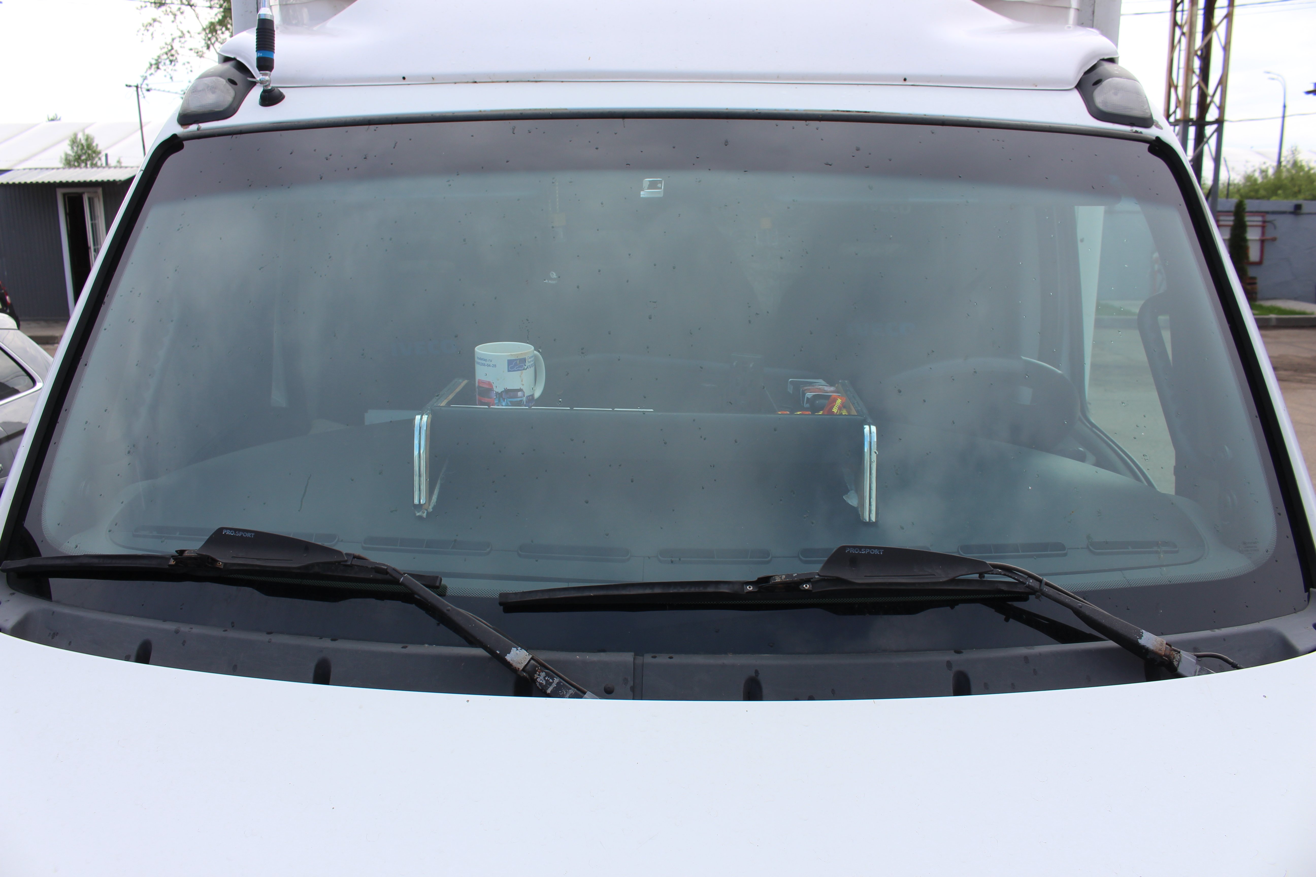 Дефлектор (водосток) лобового стекла для IVECO Daily  VI