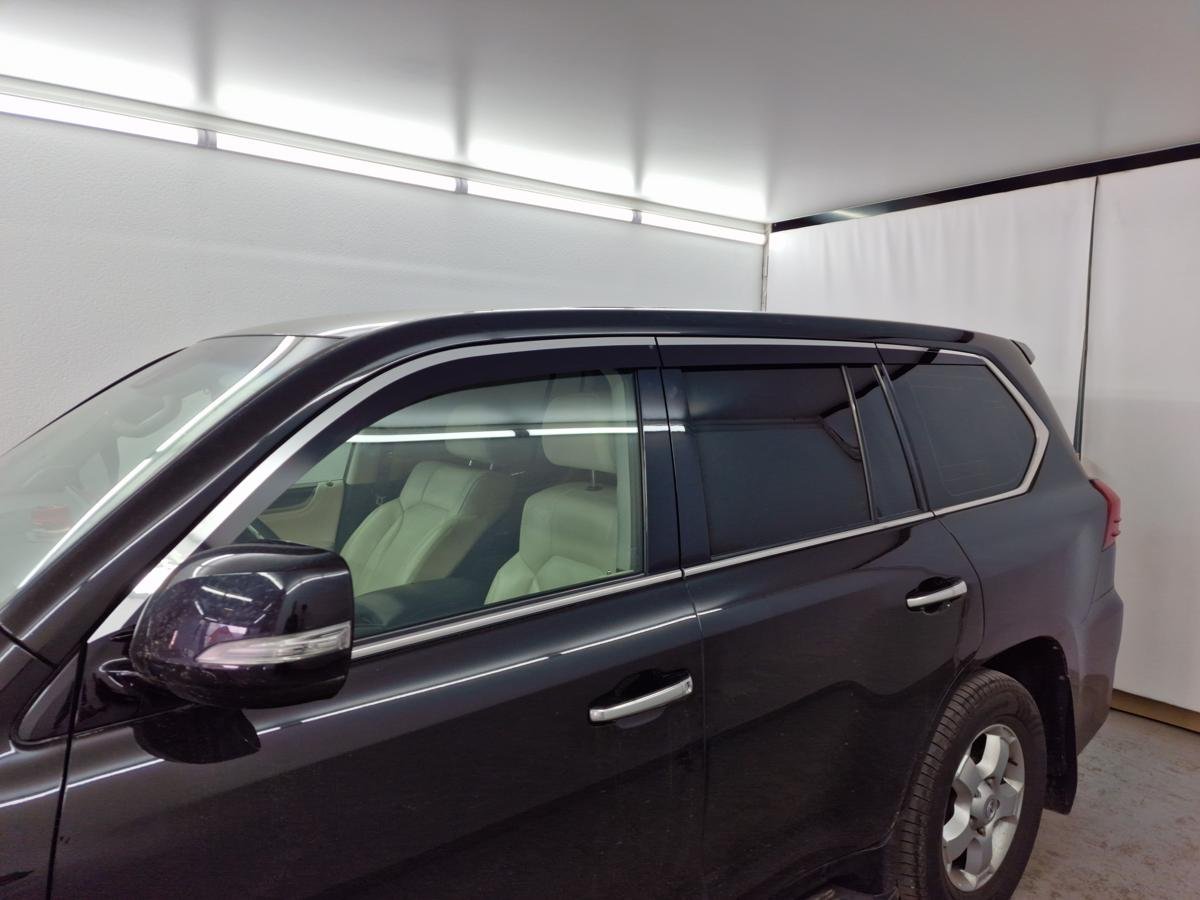 Дефлекторы окон 2D с хром накладками 6 шт. для Lexus LX III Рестайлинг 2