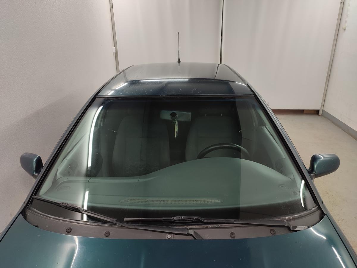 Дефлектор (водосток) лобового стекла для Skoda Octavia I (A4)