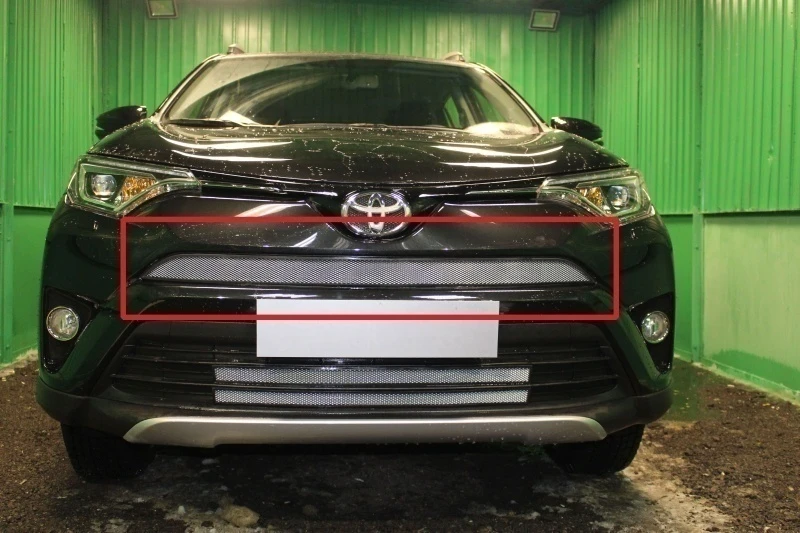 Защитная сетка радиатора верх для Toyota RAV4 IV (XA40) Рестайлинг Хром Стрелка 11 TRAV15.top.chrome