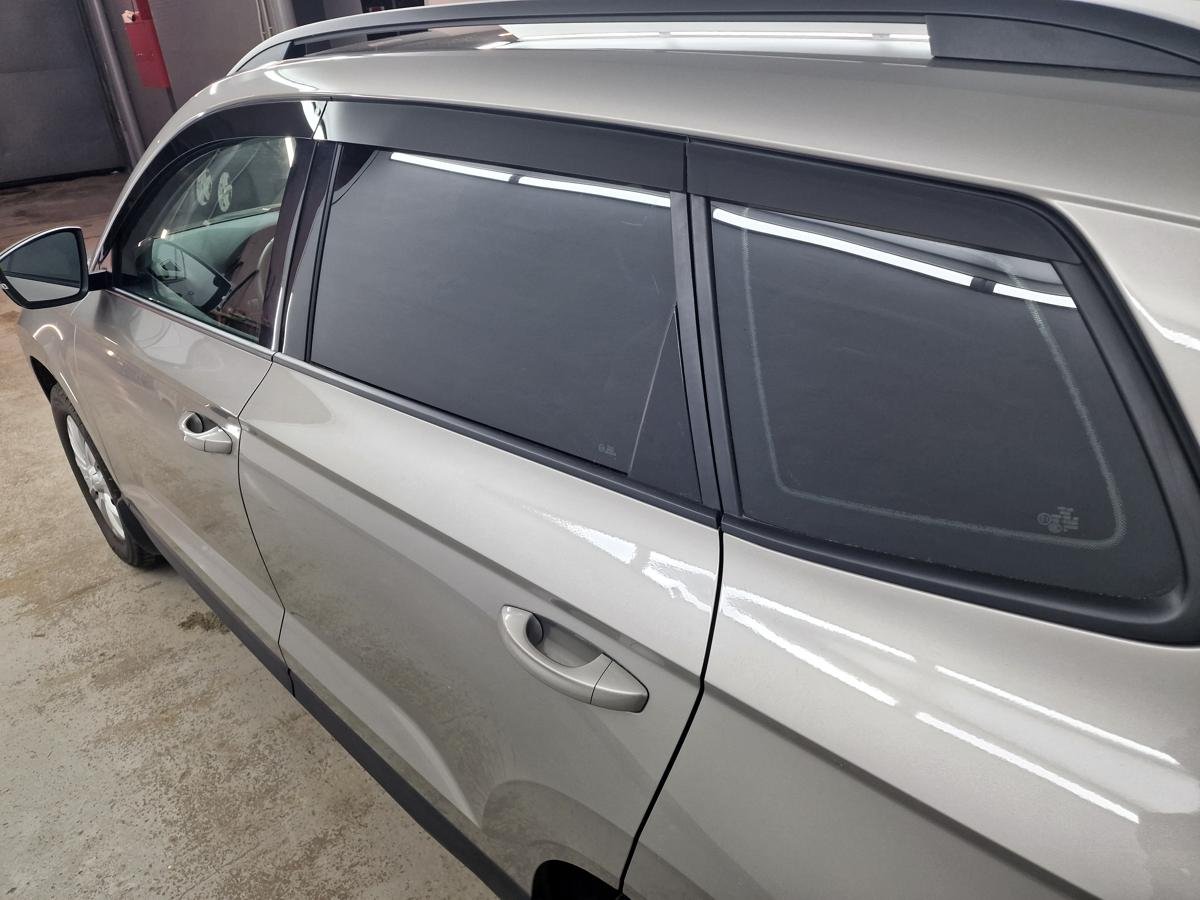 Дефлекторы окон 2D 6 шт для Skoda Karoq I