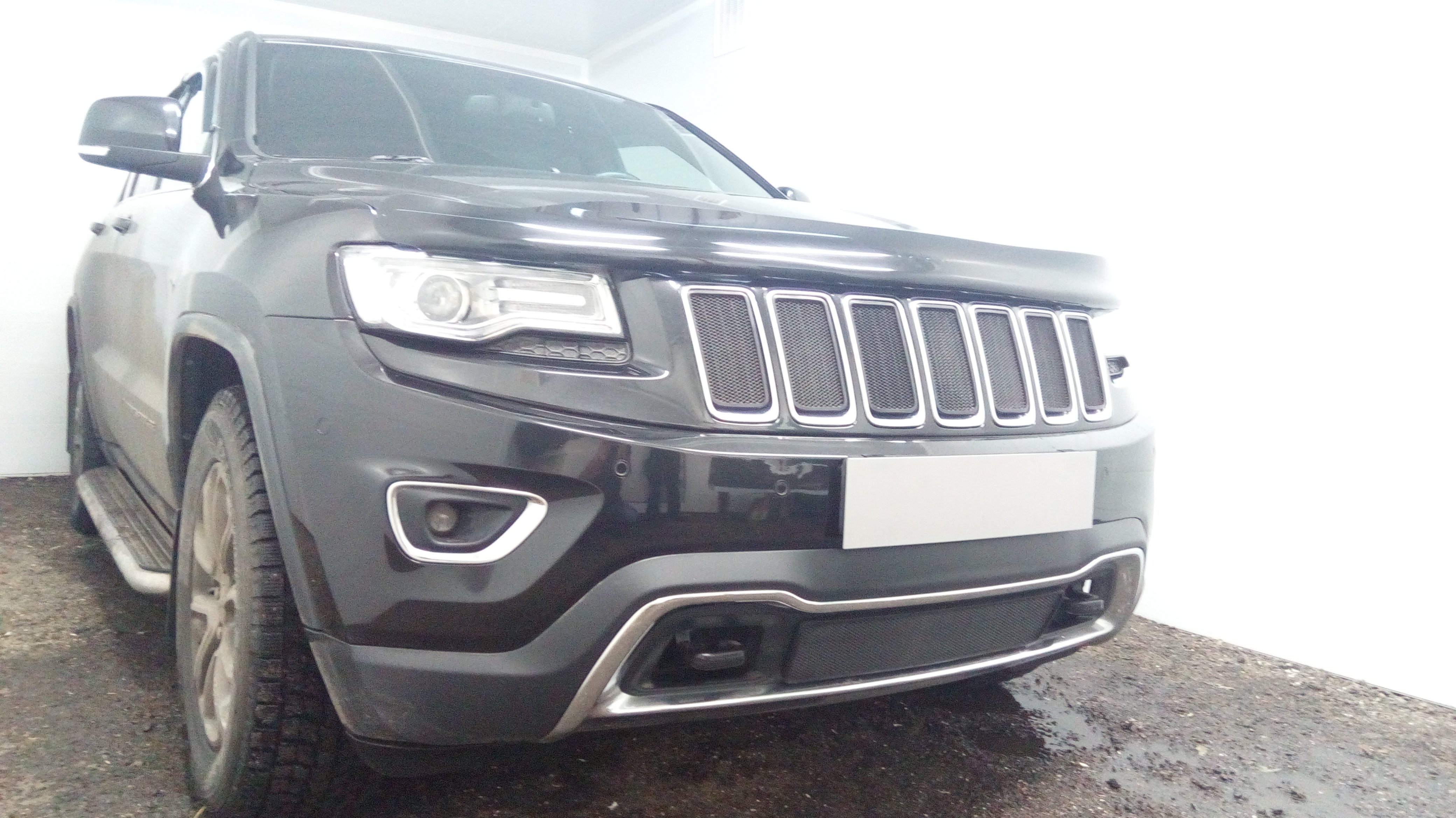 Защитная сетка радиатора низ для Jeep Grand Cherokee IV (WK2) Рестайлинг