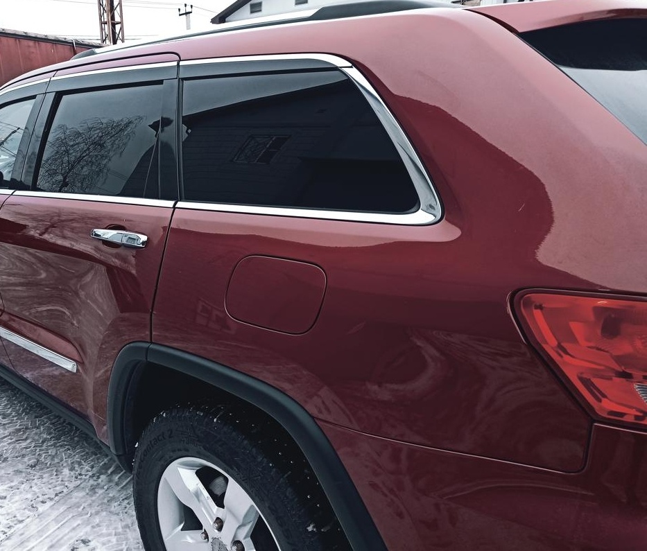 Дефлекторы окон с хром накладками 2D 6 шт для Jeep Grand Cherokee IV (WK2)