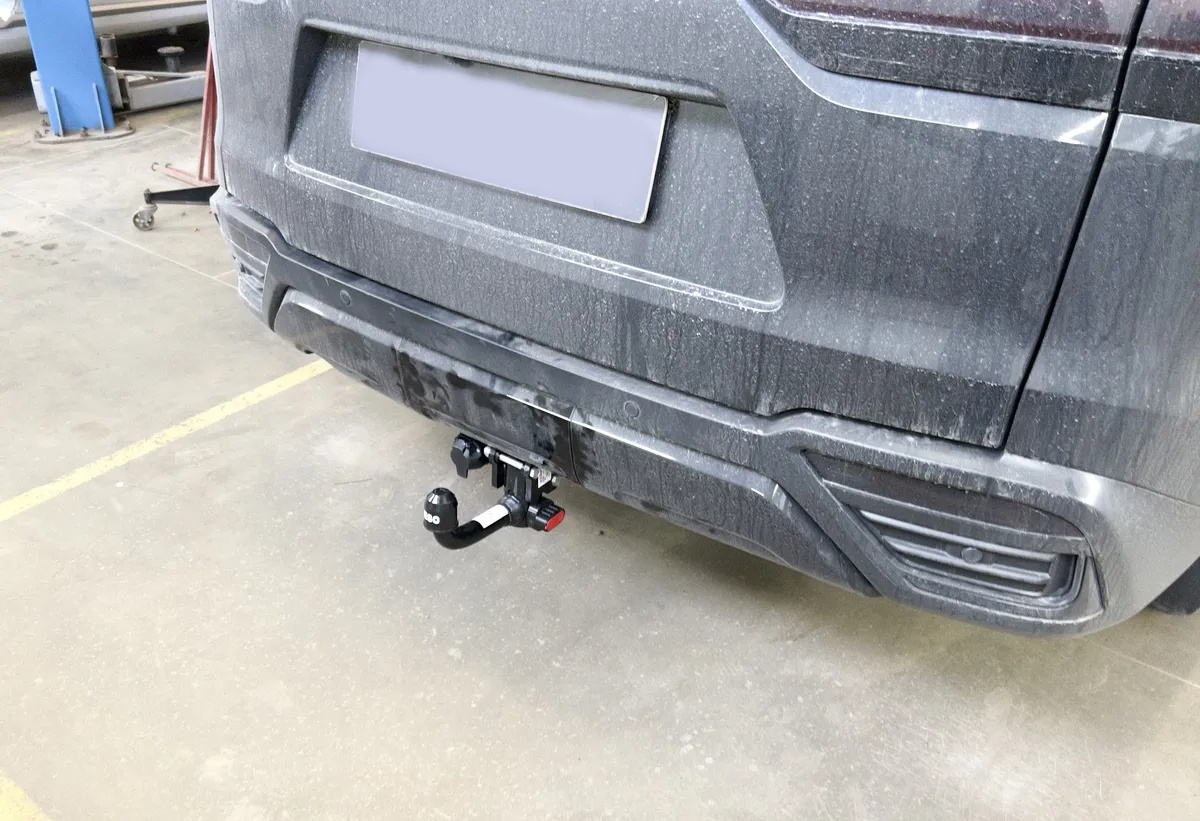 Фаркоп Oris c типом шара D2 для Lexus LX IV