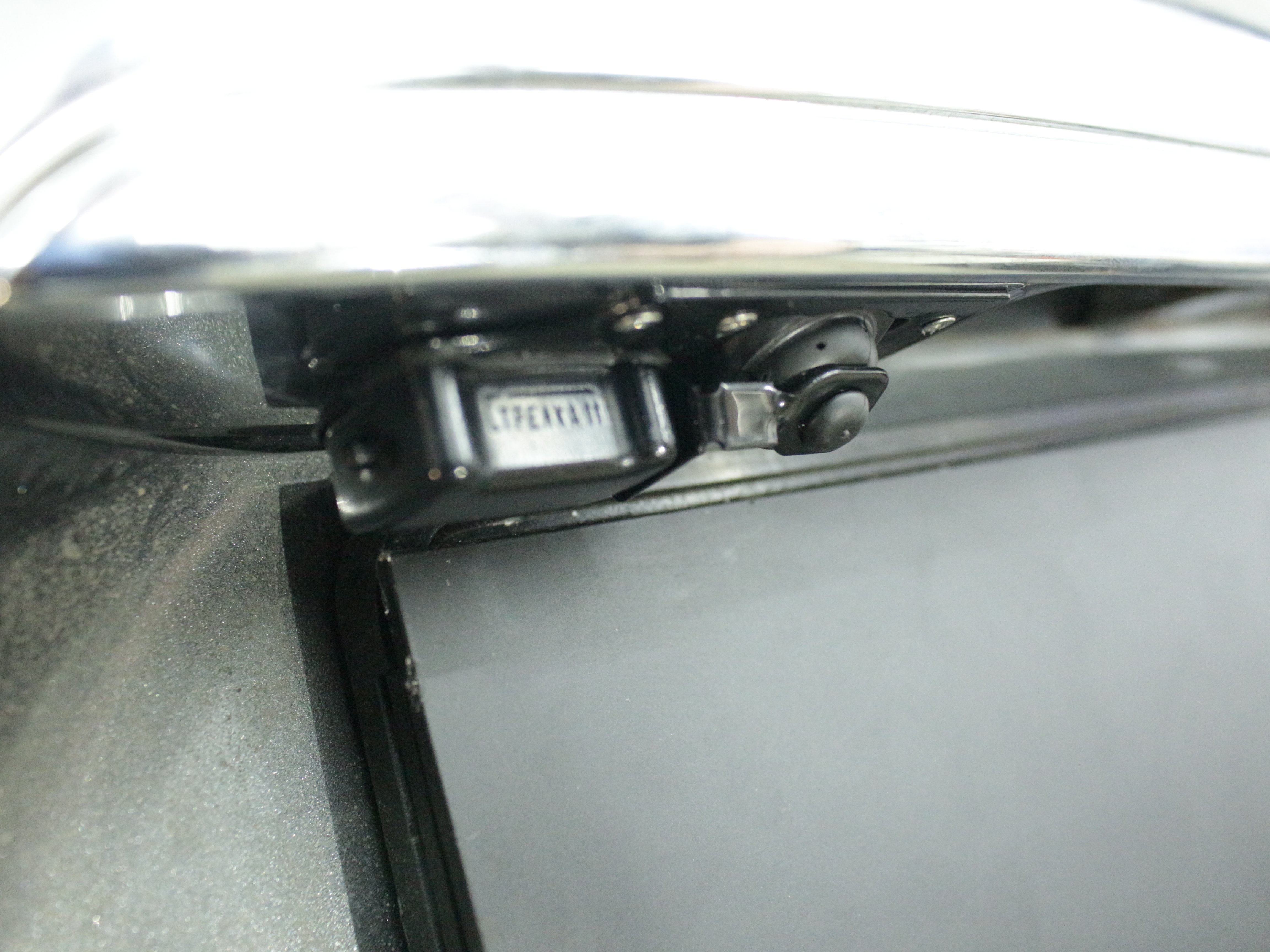 Защита камеры заднего вида для Mitsubishi Pajero Sport II Рестайлинг