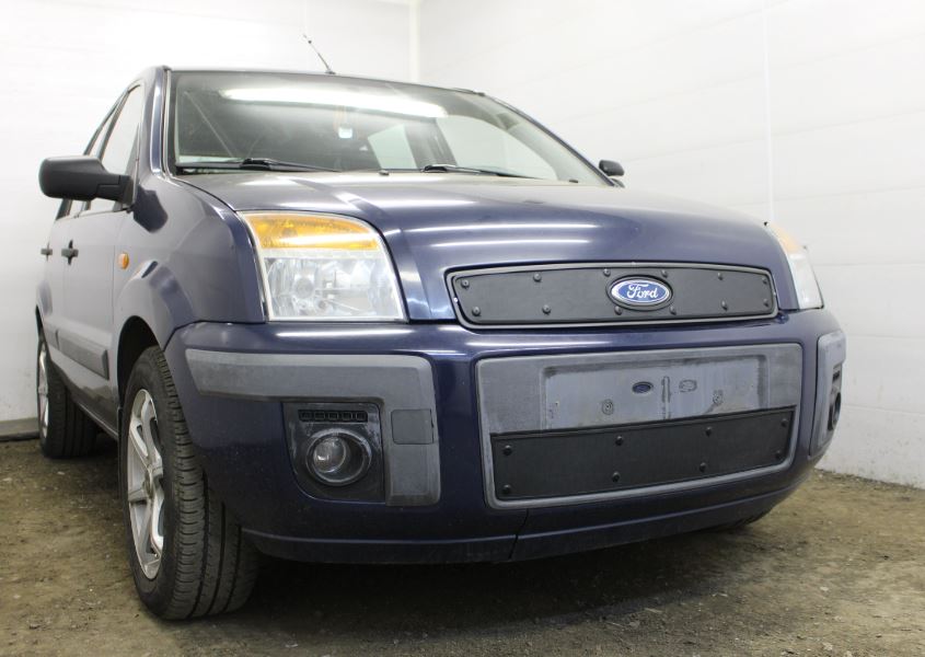 Зимняя заглушка радиатора к съемной сетке верх для Ford Fusion I Рестайлинг