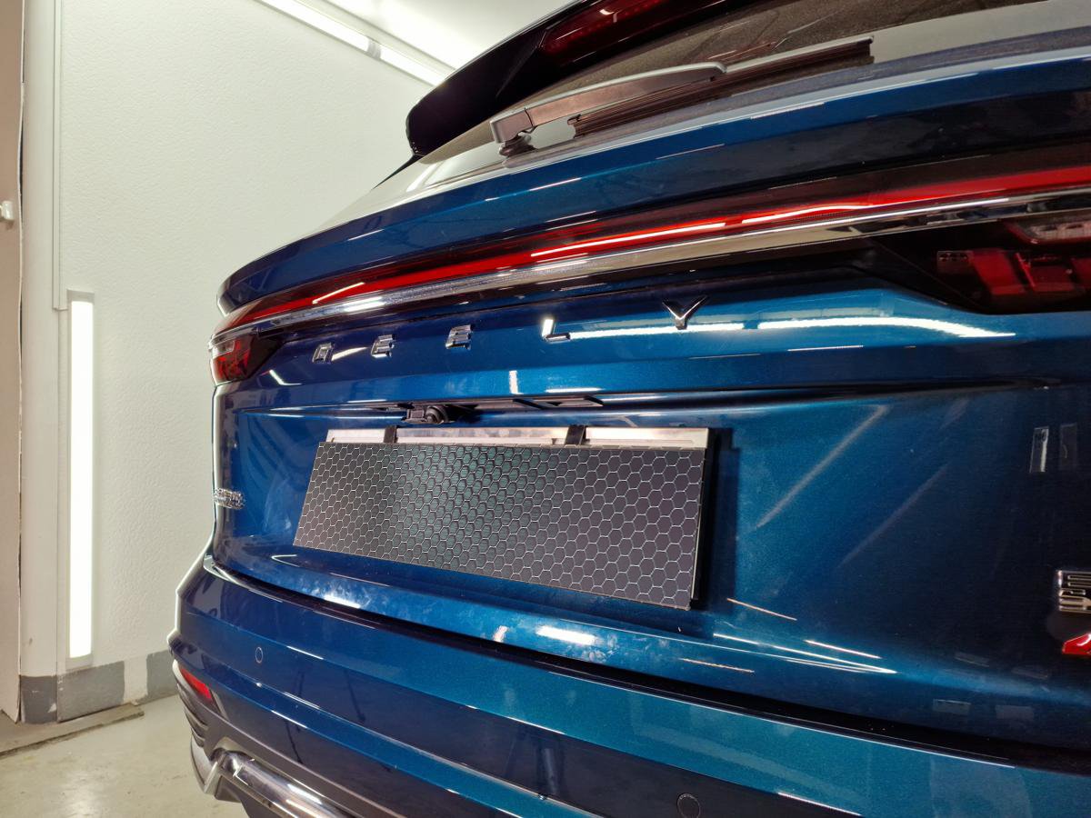 Защита камеры заднего вида для Geely Monjaro