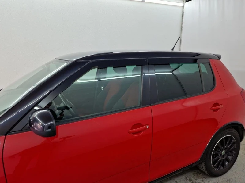 Дефлекторы окон 2D 4 шт для Skoda Fabia II Рестайлинг Черные Стрелка 11 2D132-4.S11