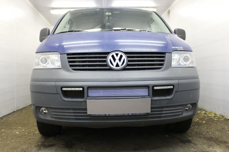 Защитная сетка радиатора для Volkswagen Transporter T5 Хром Стрелка 11 VWT5TR.chrome