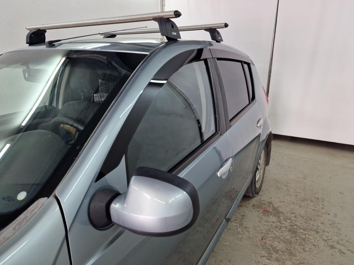 Дефлекторы окон 2D 6 шт для Renault Sandero I