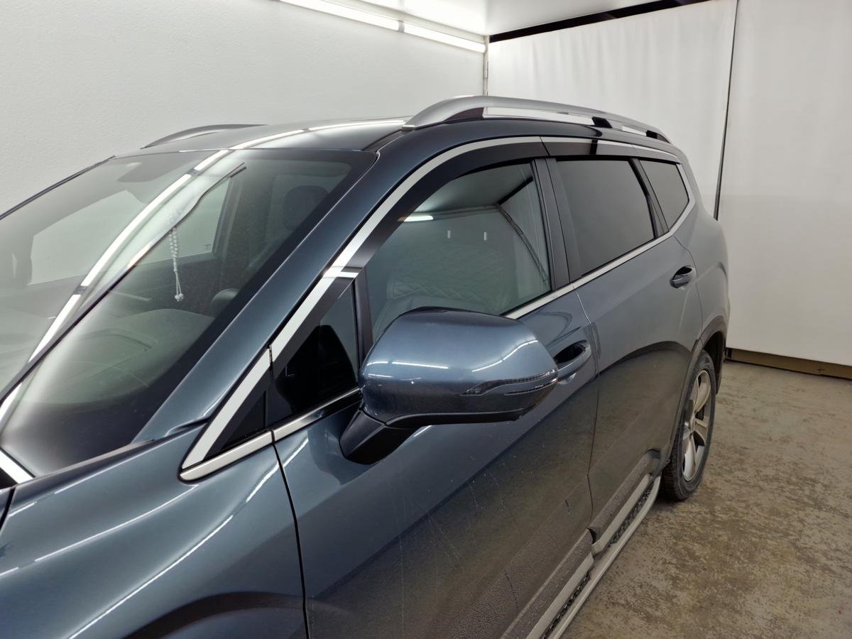 Дефлекторы окон 2D с хром накладками 6 шт. для Geely Okavango I Рестайлинг