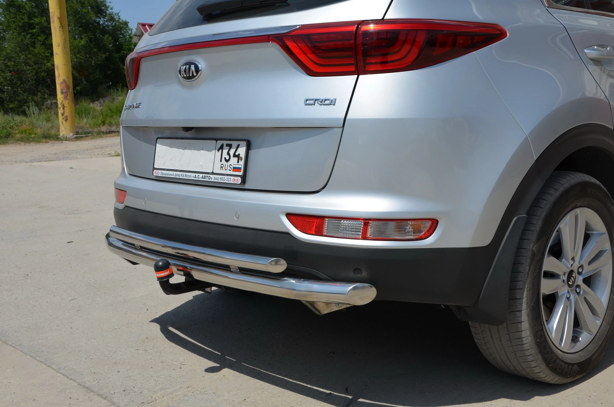 Защита заднего бампера двойная d60/42 мм для Kia Sportage III Рестайлинг  Юко KSP.15.16