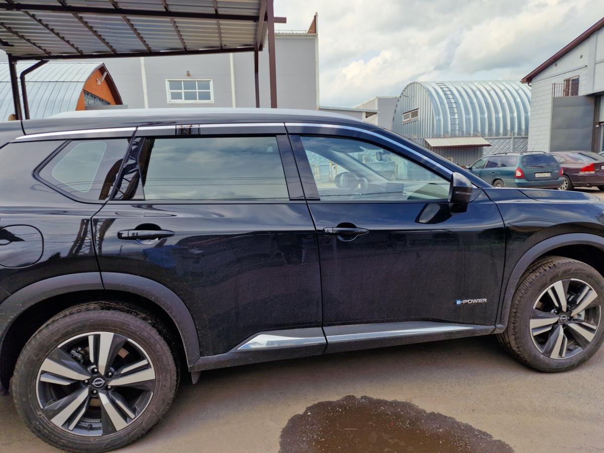 Дефлекторы окон 2D с хром накладками 6 шт. для Nissan X-Trail IV