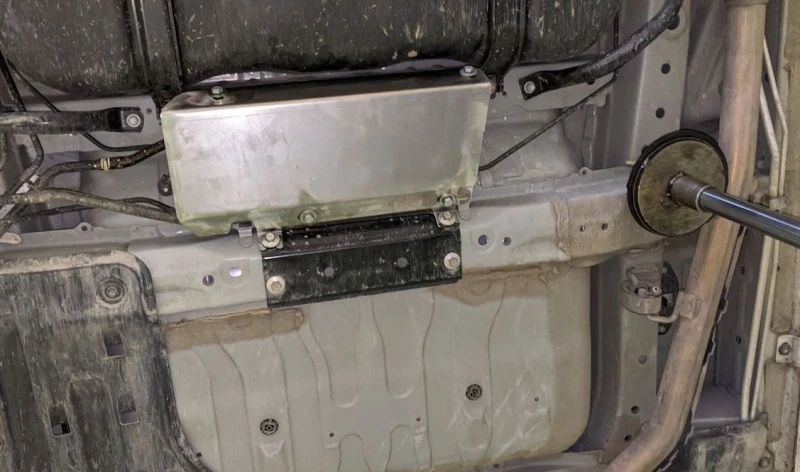 Защита адсорбера для Honda Stepwgn V Рестайлинг  Sheriff 09.5199