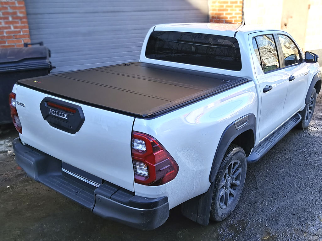 Крышка 4-х секционная HAL 4S PRO для Volkswagen Amarok I Рестайлинг