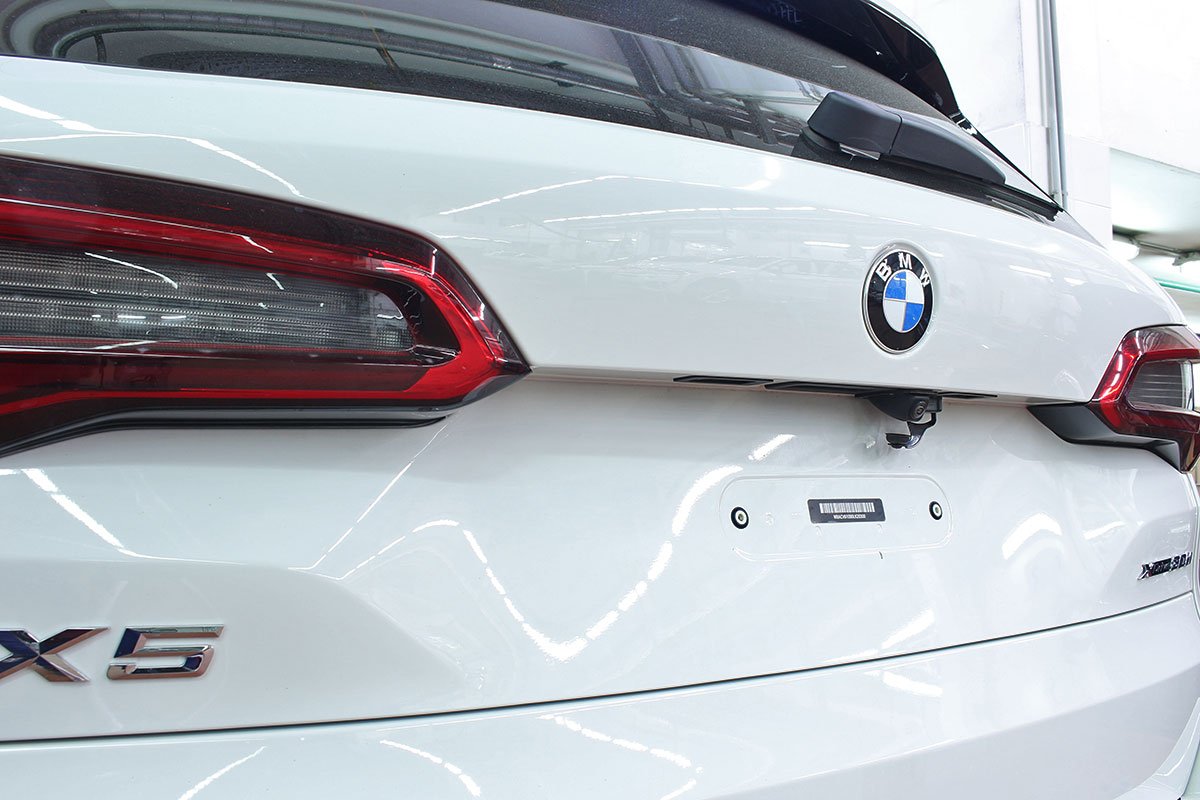 Защита камеры заднего вида для BMW X5 IV (G05)