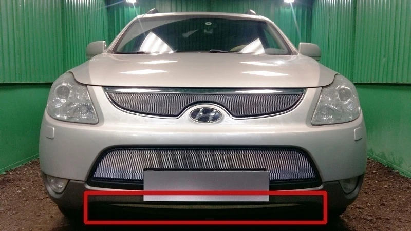 Защитная сетка радиатора низ для Hyundai ix55 Хром Стрелка 11 HIX55.bot.chrome
