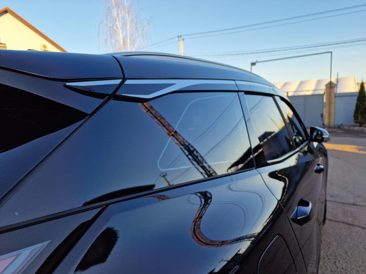 Дефлекторы окон с хром накладками 2D 8 шт для Geely Atlas II