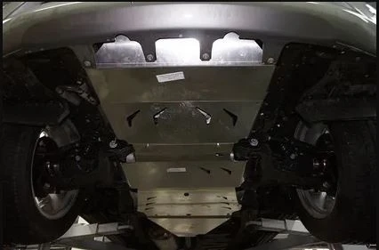 Защита радиатора для Nissan Patrol VI (Y62) Рестайлинг  Alfeco ALF1531AL