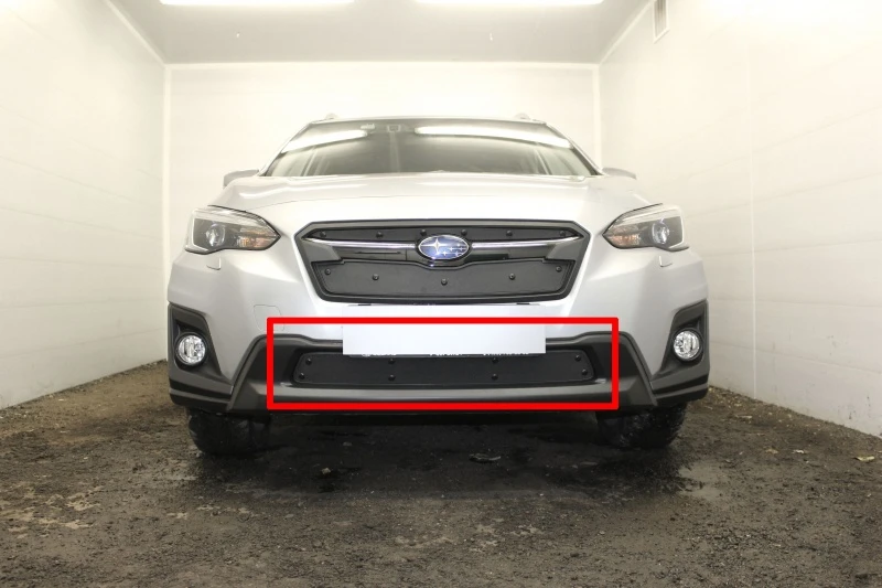Зимняя заглушка радиатора к съемной сетке низ для Subaru XV II Черный Стрелка 11 SUXV17.bot