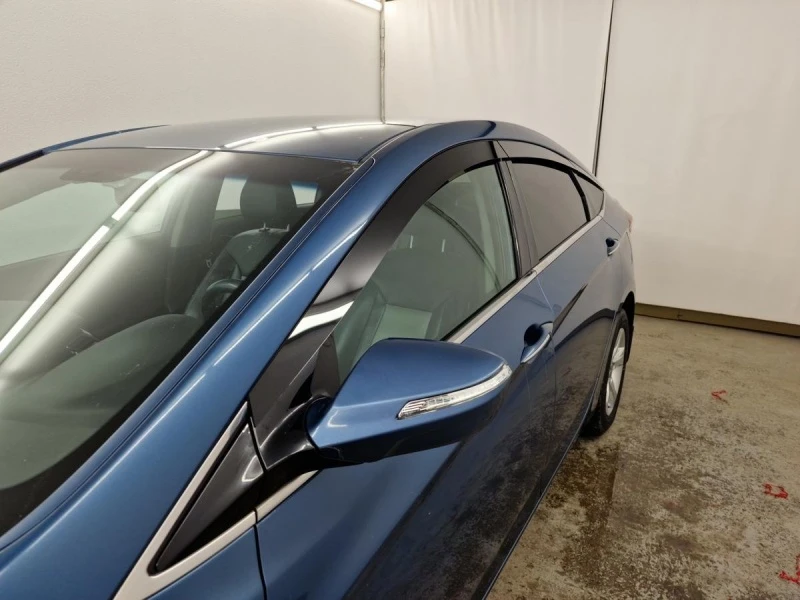 Дефлекторы окон 2D 6 шт. для Hyundai i40 I Черный Стрелка 11 2D263-6.S11