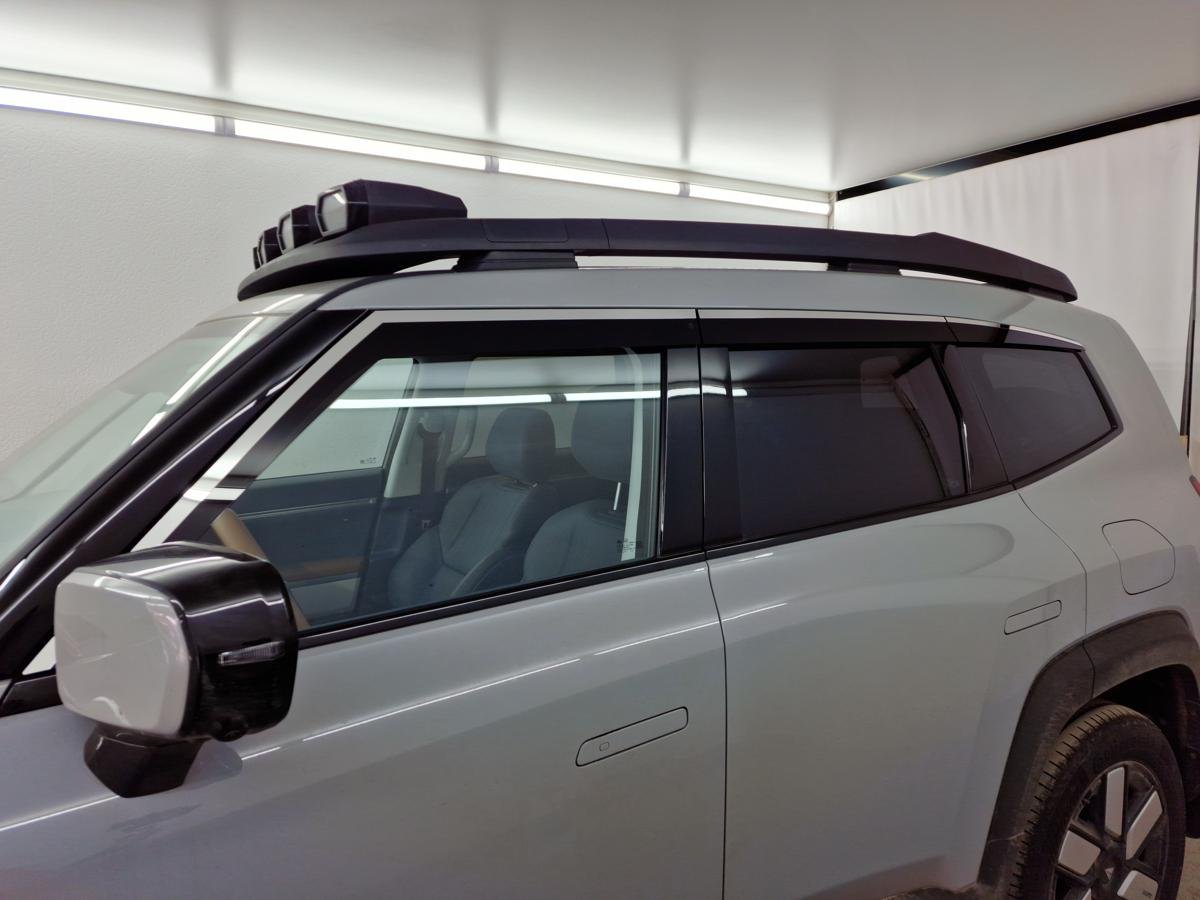 Дефлекторы окон 2D с хром накладками 6 шт. для Changan Deepal G318 I