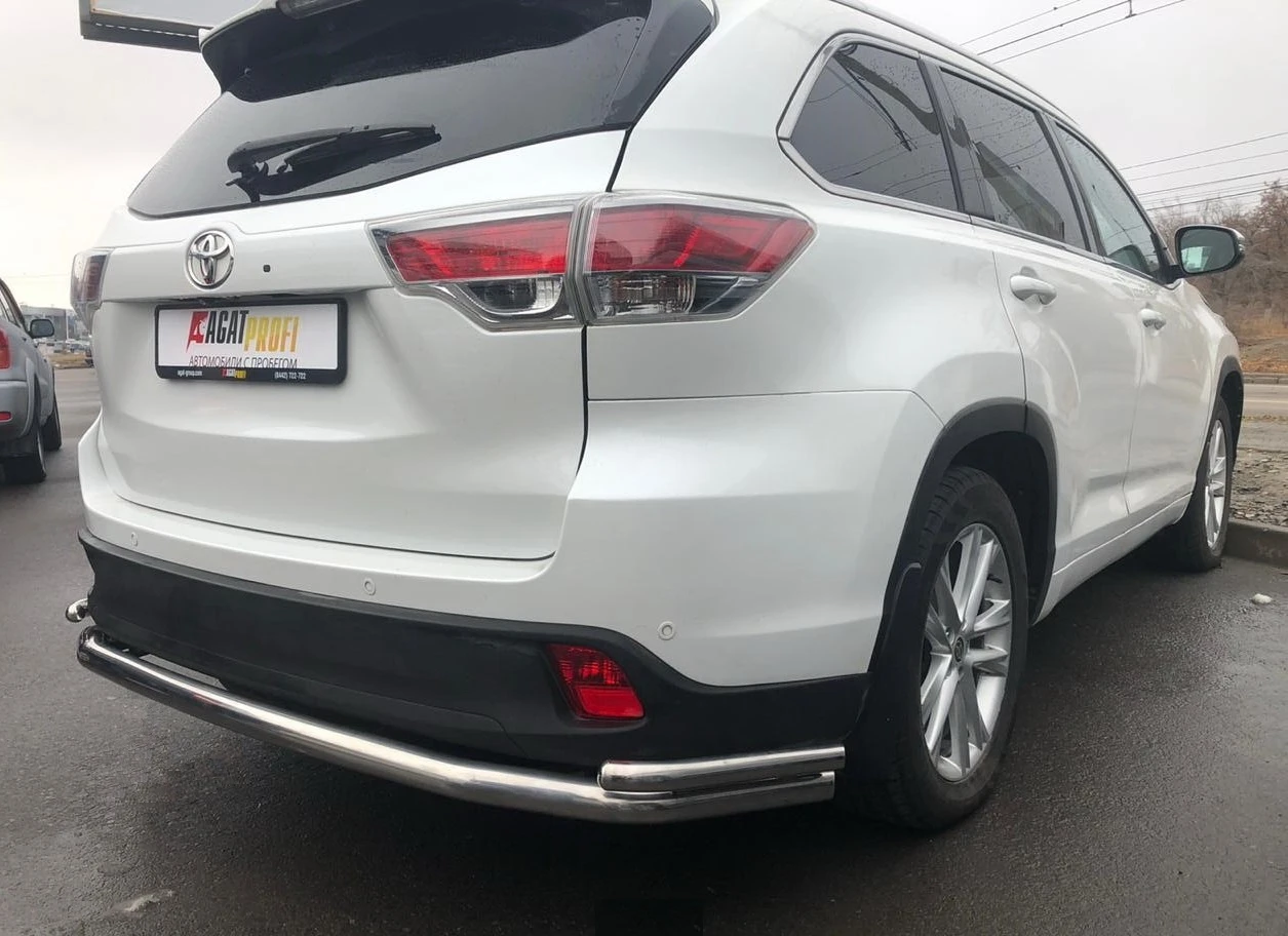 Защита заднего бампера угловая большая двойная d60/42 мм для Toyota Highlander III (U50)  Юко THL.14.21