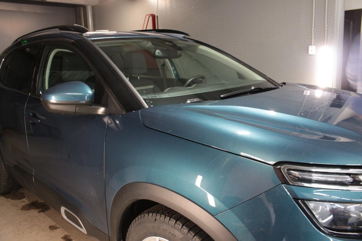 Дефлектор (водосток) лобового стекла для Citroen C5 Aircross I