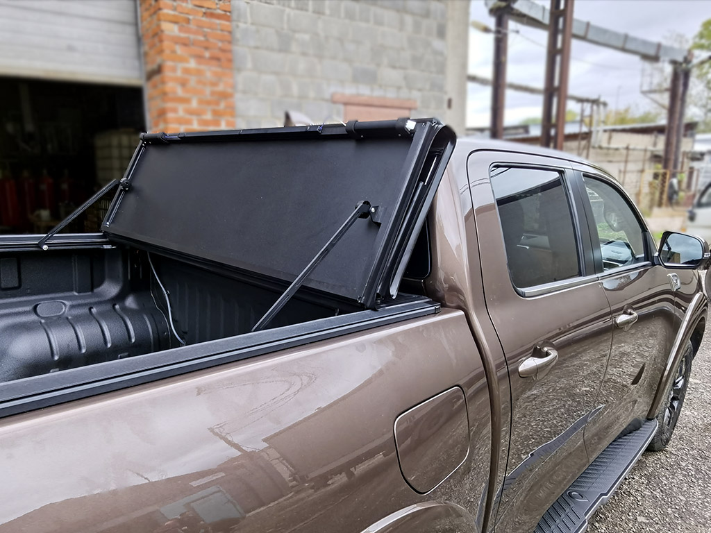 Крышка 4-х секционная HAL 4S PRO для Great Wall Poer I