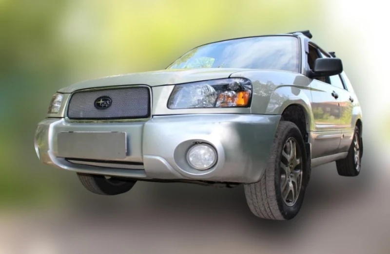 Комплект сеток chrome верх и низ для Subaru Forester II Хром Стрелка 11 SUBFOR04.top.chrome-SUBFOR04.bot.chrome