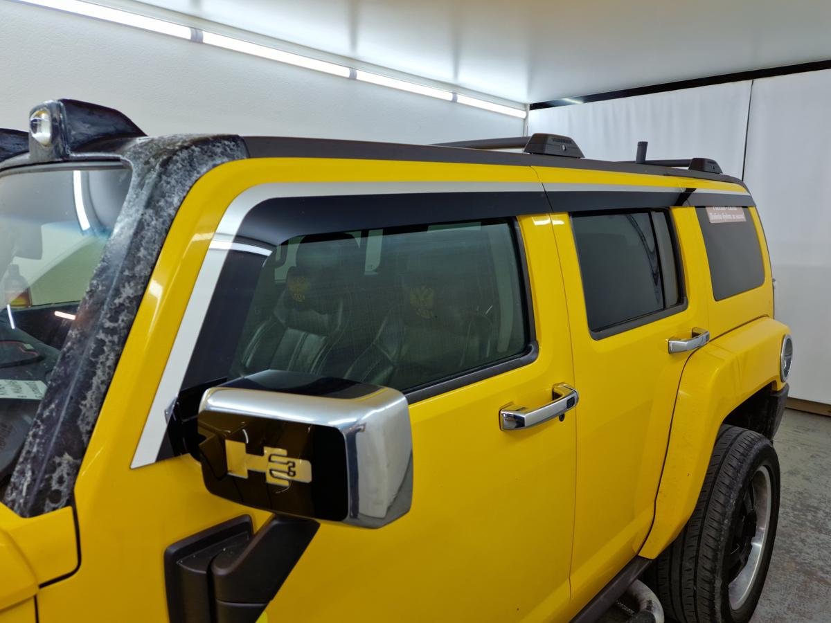 Дефлекторы окон 2D с хром накладками 6 шт. для Hummer H3