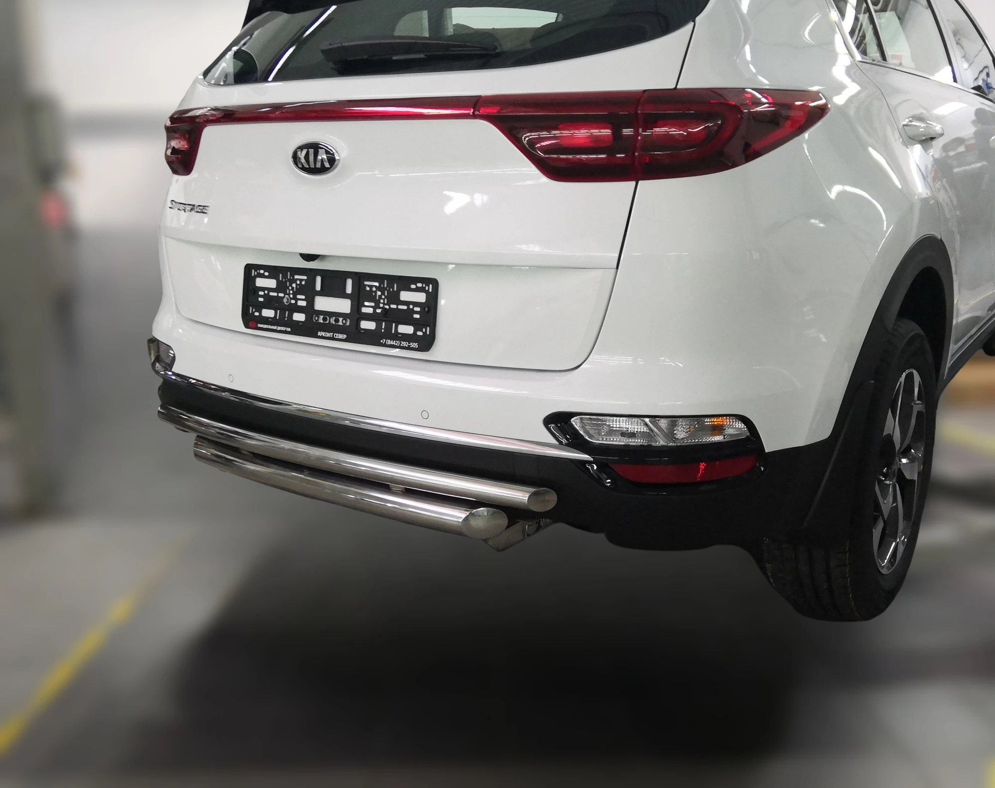 Защита заднего бампера двойная d60/42 мм для Kia Sportage IV Рестайлинг  Юко KSP.18.16