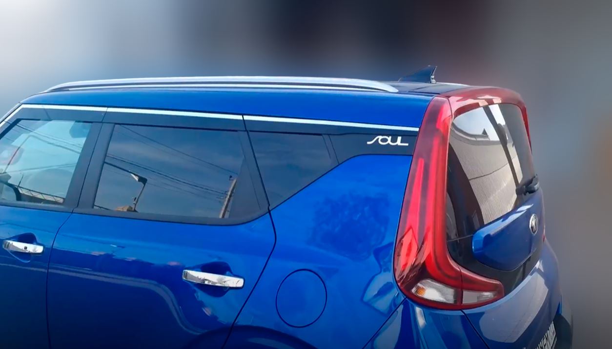 Наклейки на логотип для Kia Soul III