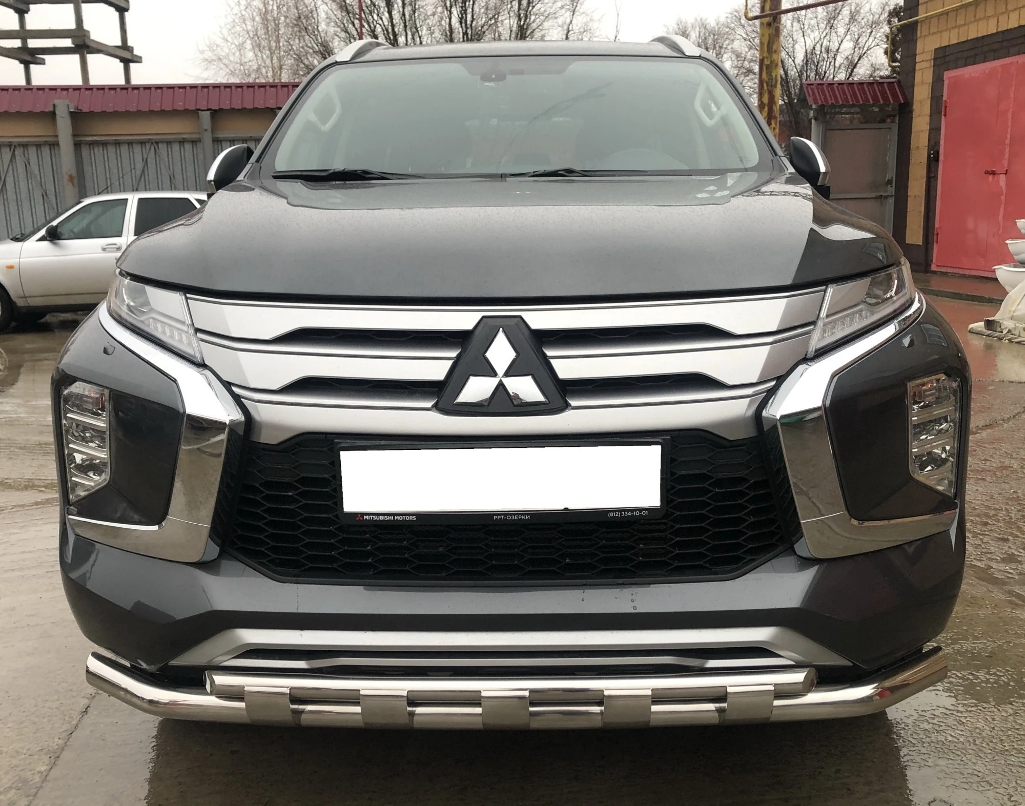 Защита переднего бампера двойная с перемычками d60/42 мм для Mitsubishi Pajero Sport III Рестайлинг  Юко MSPS.21.75