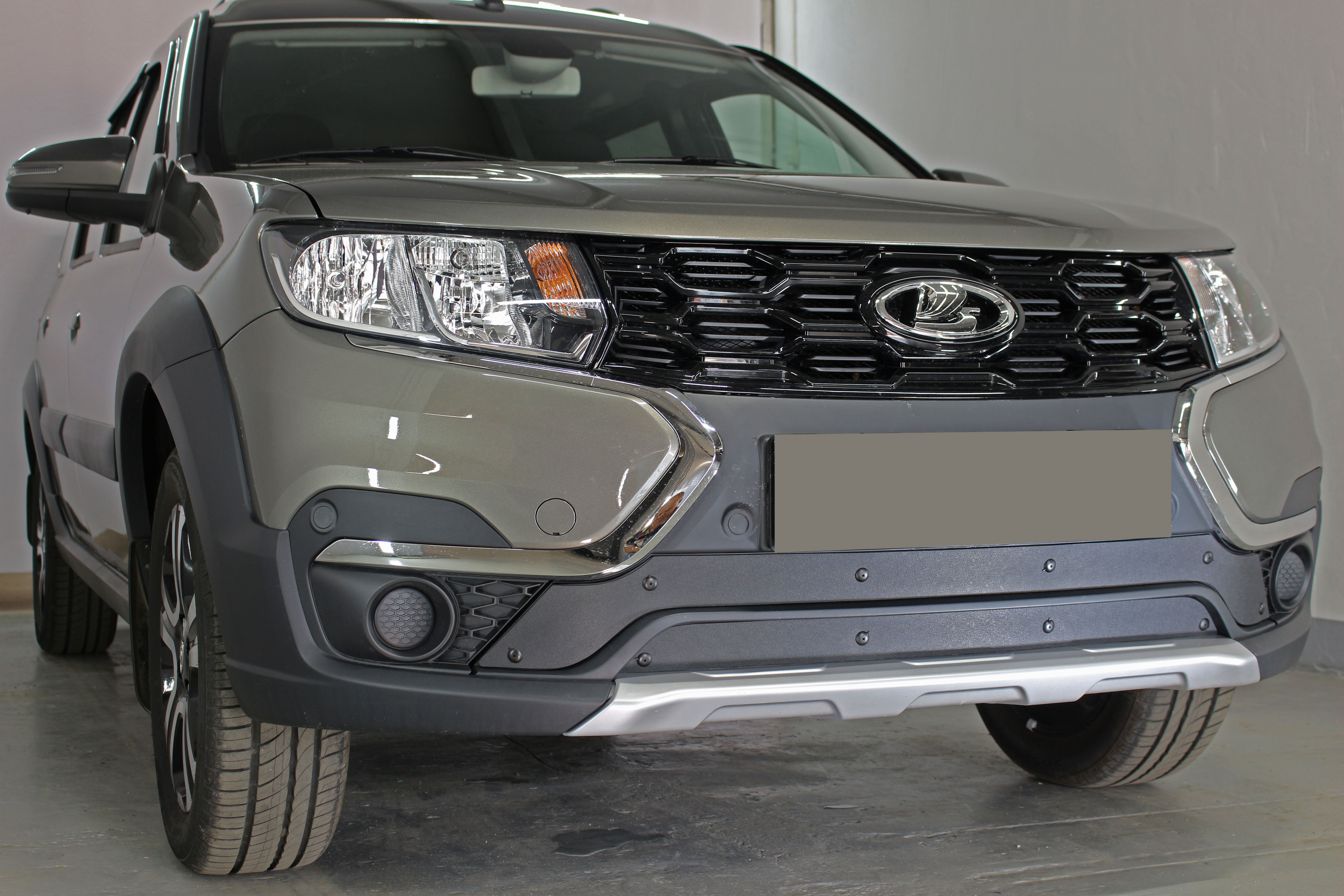 Зимняя заглушка радиатора к съемной сетке низ (2 части) для LADA (ВАЗ) Largus I Рестайлинг