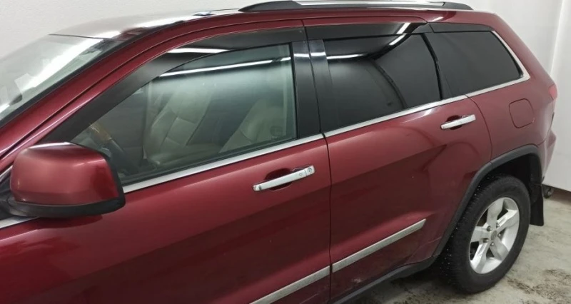 Дефлекторы окон 2D 6 шт для Jeep Grand Cherokee IV (WK2) Черные Стрелка 11 2D072-6.S11