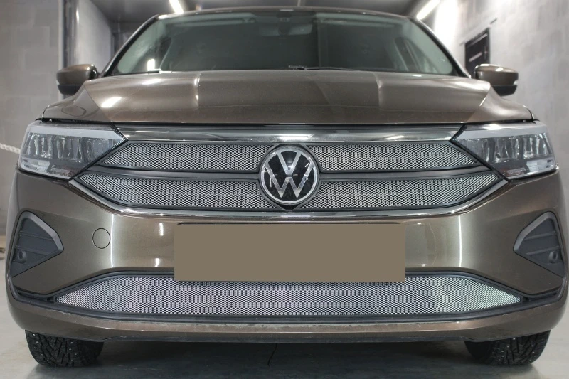 Комплект сеток chrome верх 4 части (Origin, Respect, Status) и низ для Volkswagen Polo VI Хром Стрелка 11 VWPOL20ORS.top.chrome-VWPOL20.bot.chrome