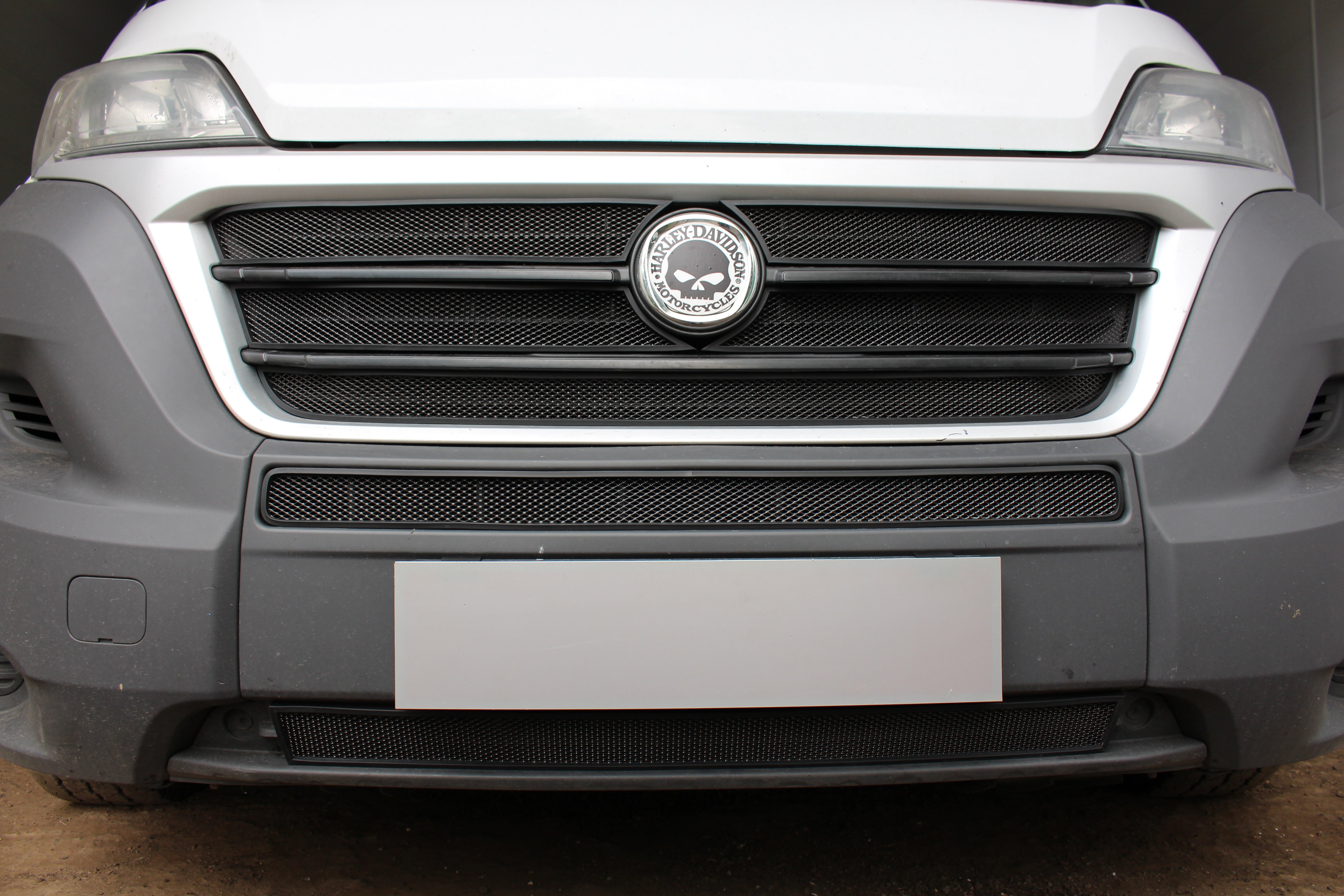 Защитная сетка радиатора верх 5 частей для Fiat Ducato III Рестайлинг