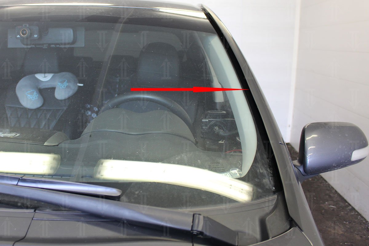 Дефлектор (водосток) лобового стекла для Toyota Auris I Рестайлинг