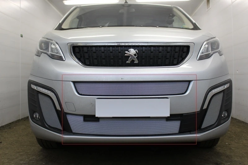 Защитная сетка радиатора низ и центр 2 части для Peugeot Traveller I Хром Стрелка 11 PEUTR17.bot.chrome