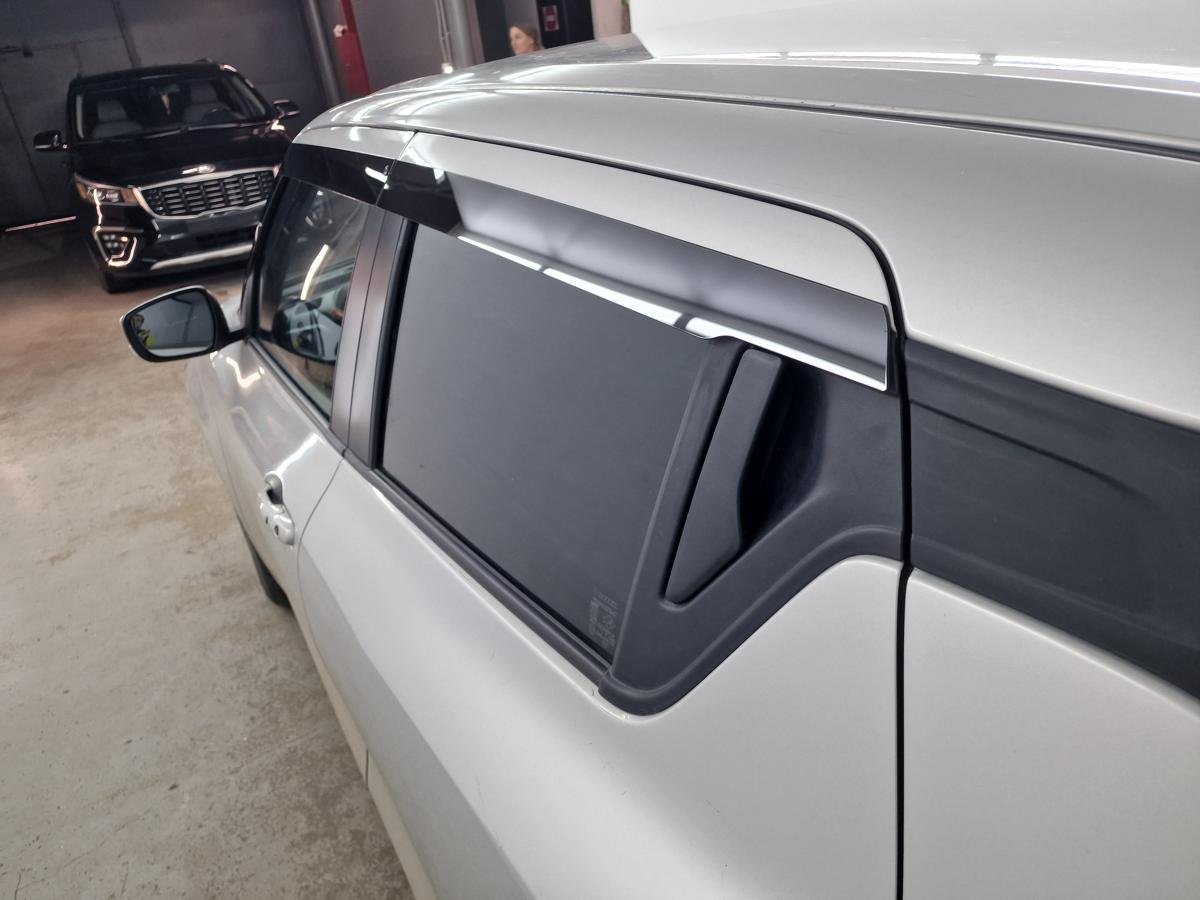 Дефлекторы окон 2D 4 шт для Suzuki Swift V (рынок Европы, ОАЭ)