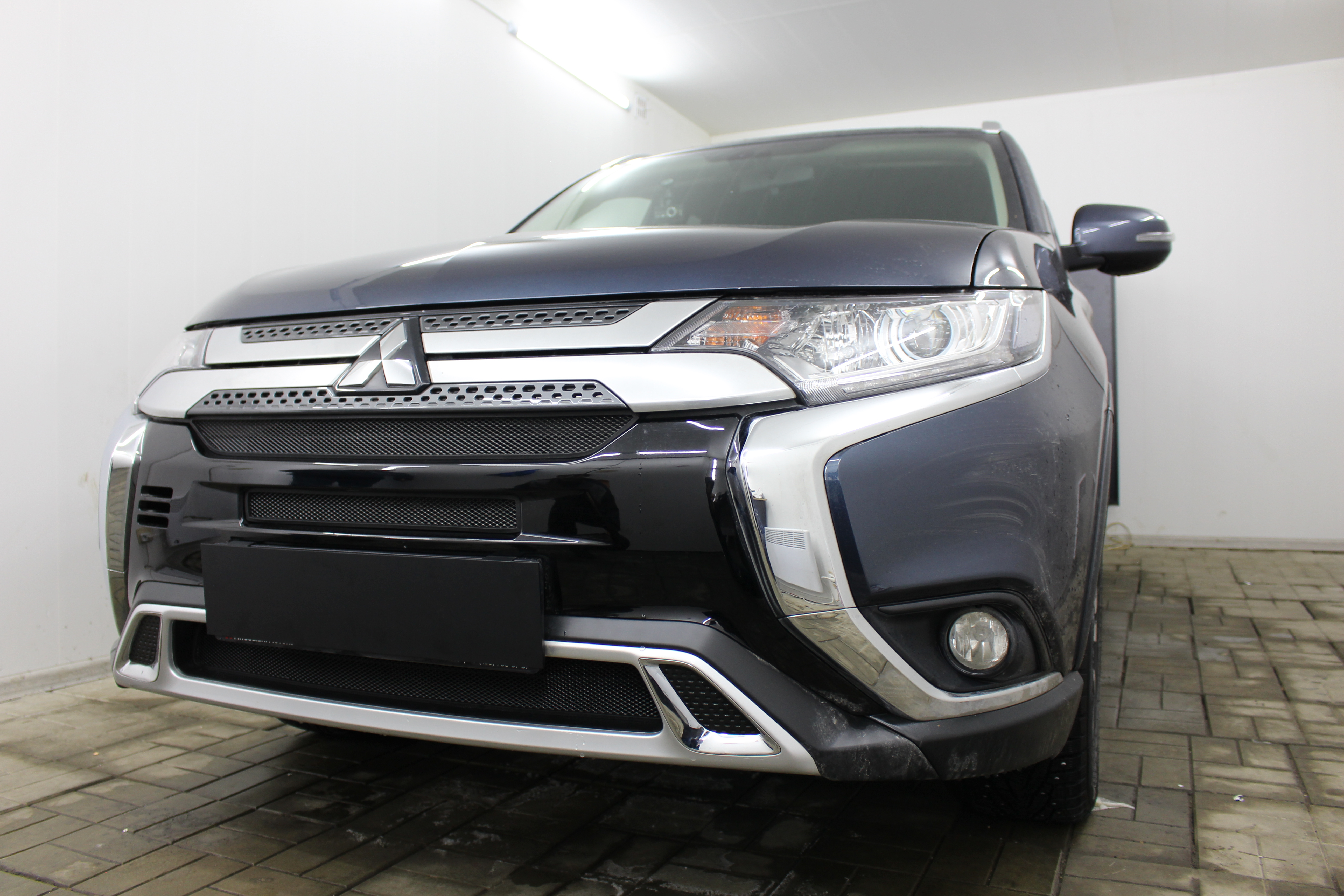 Защитная сетка радиатора комплект 3 части для Mitsubishi Outlander III Рестайлинг 3