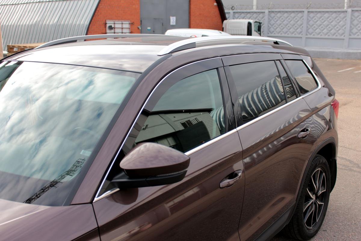 Дефлекторы окон с хром накладками 2D 6 шт для Skoda Kodiaq I