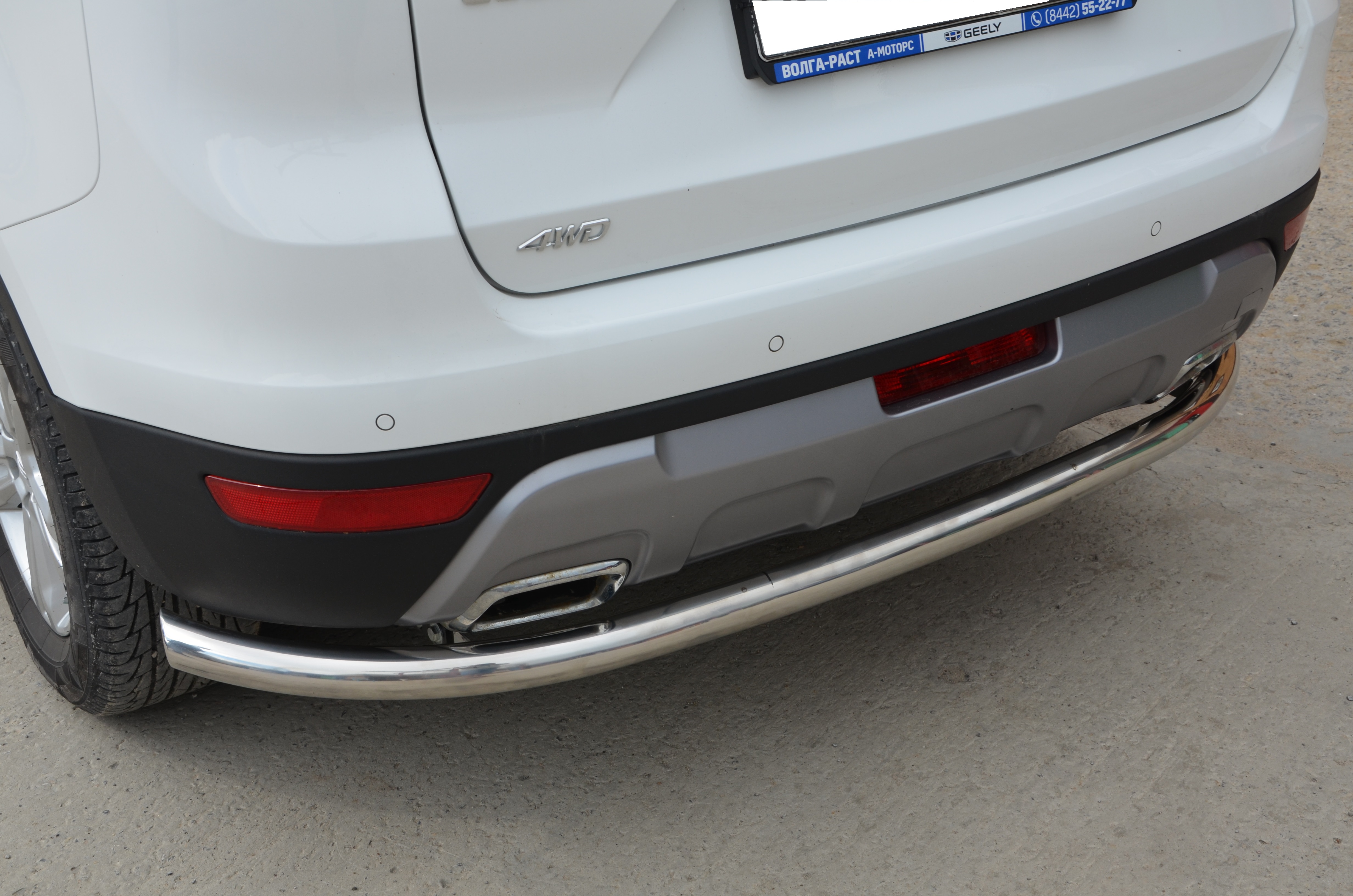 Защита заднего бампера d60 мм для Geely Atlas I
