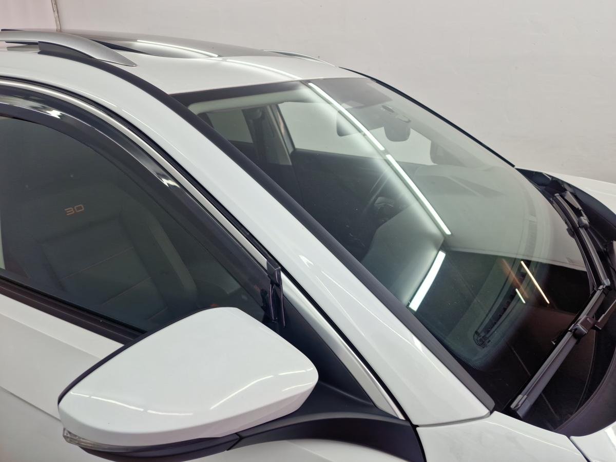 Дефлектор (водосток) лобового стекла для Volkswagen T-Roc I Рестайлинг